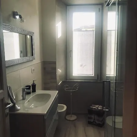 Domus Zoe Apartment *
